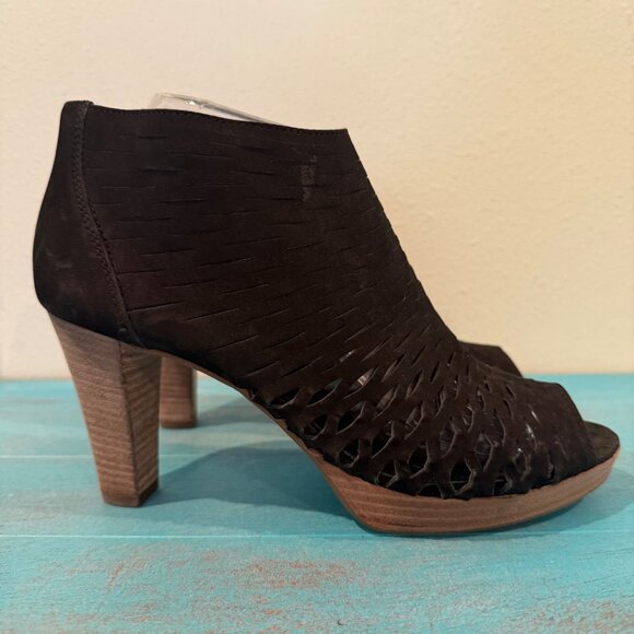 Paul Green Tacey Cutout Black Suede Heel Ankle Boots Booties Peeptoe Sz 6.5 - Picture 1 of 11
